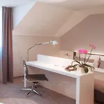 Bayer's 3* Munich