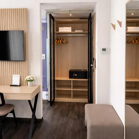 Bayer's Hotel 3*