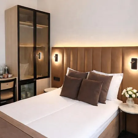 Bayer's Hotel 3*