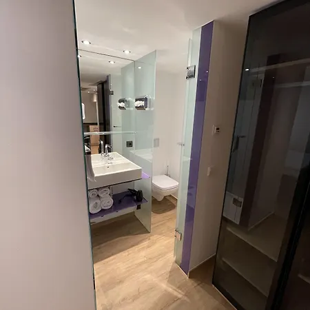 Bayer's Hotel 3*