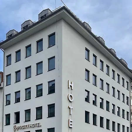 Bayer's 3* Munich